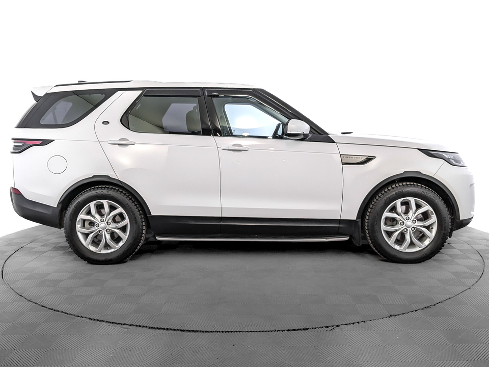 car-card-slide Land Rover Discovery 2018 72 300км фото №5