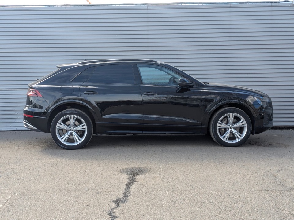 Audi Q8 2021 68 076км фото №3