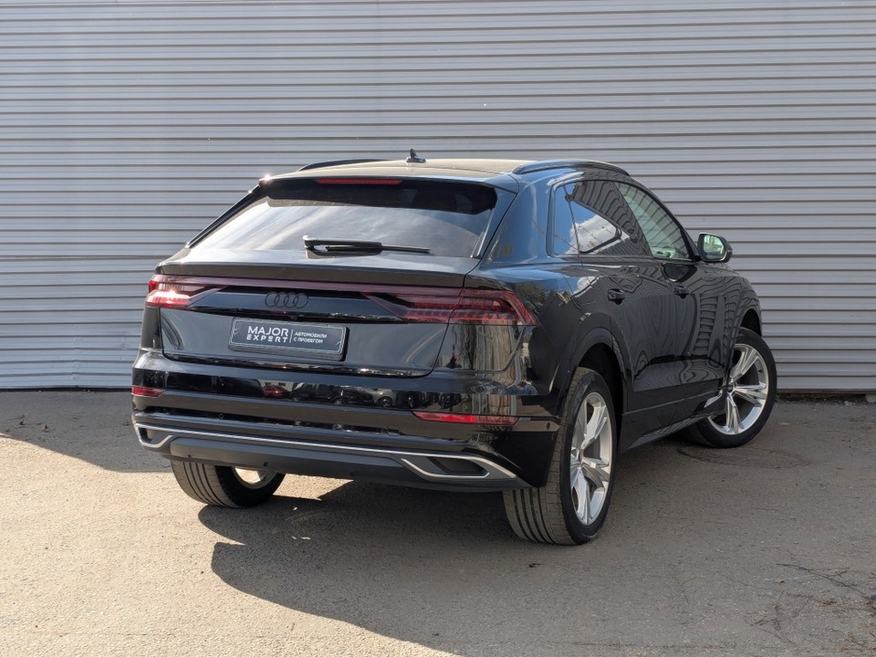 Audi Q8 2021 68 076км фото №4