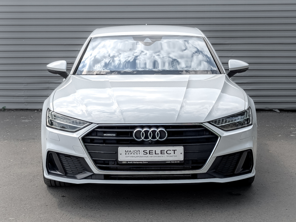 car-card-slide Audi A7 2021 60 000км фото №2