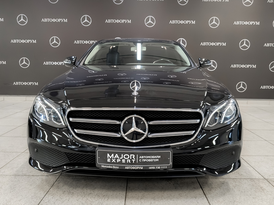 car-card-slide Mercedes-Benz E-Класс 2019 128 176км фото №2
