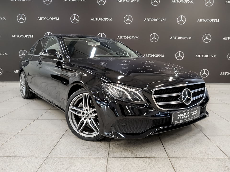 car-card-slide Mercedes-Benz E-Класс 2019 128 176км фото №3