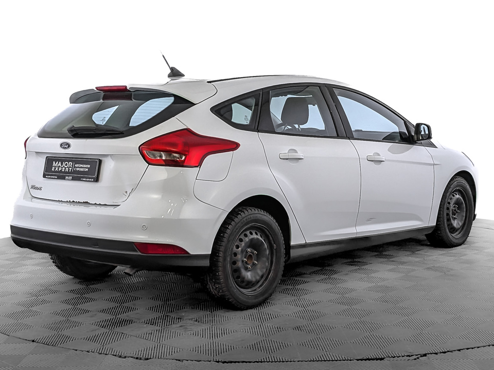 Ford Focus 2019 105 987км фото №5