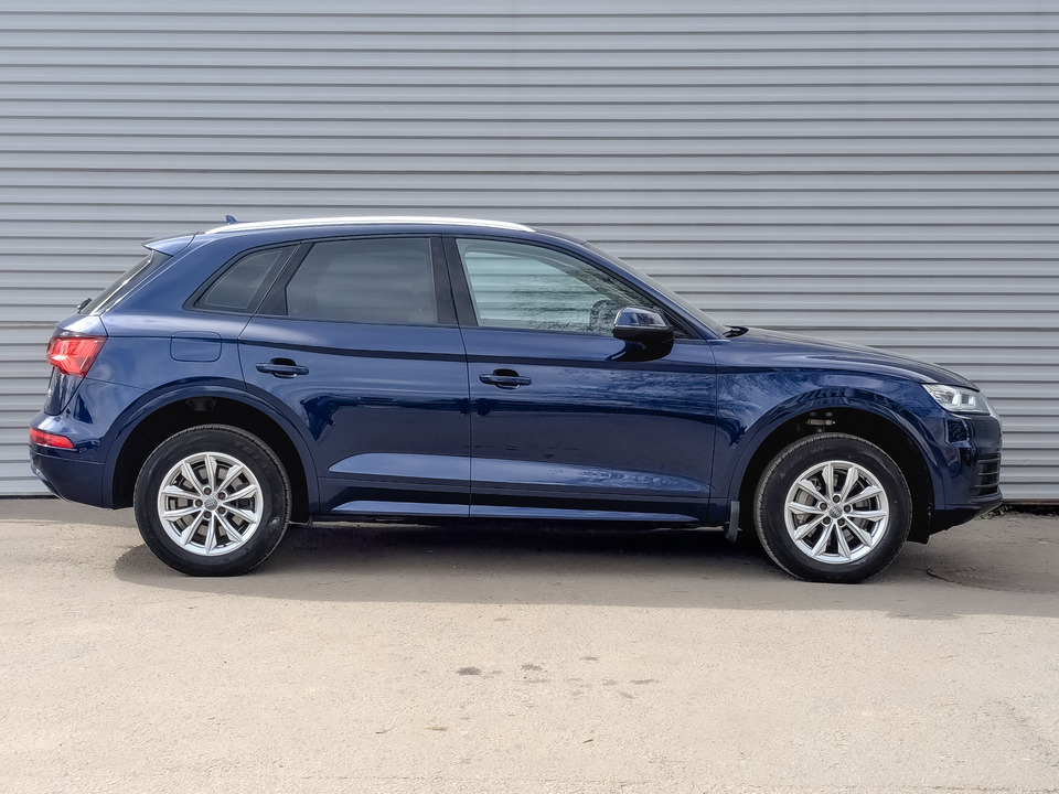 car-card-slide Audi Q5 2017 90 811км фото №4