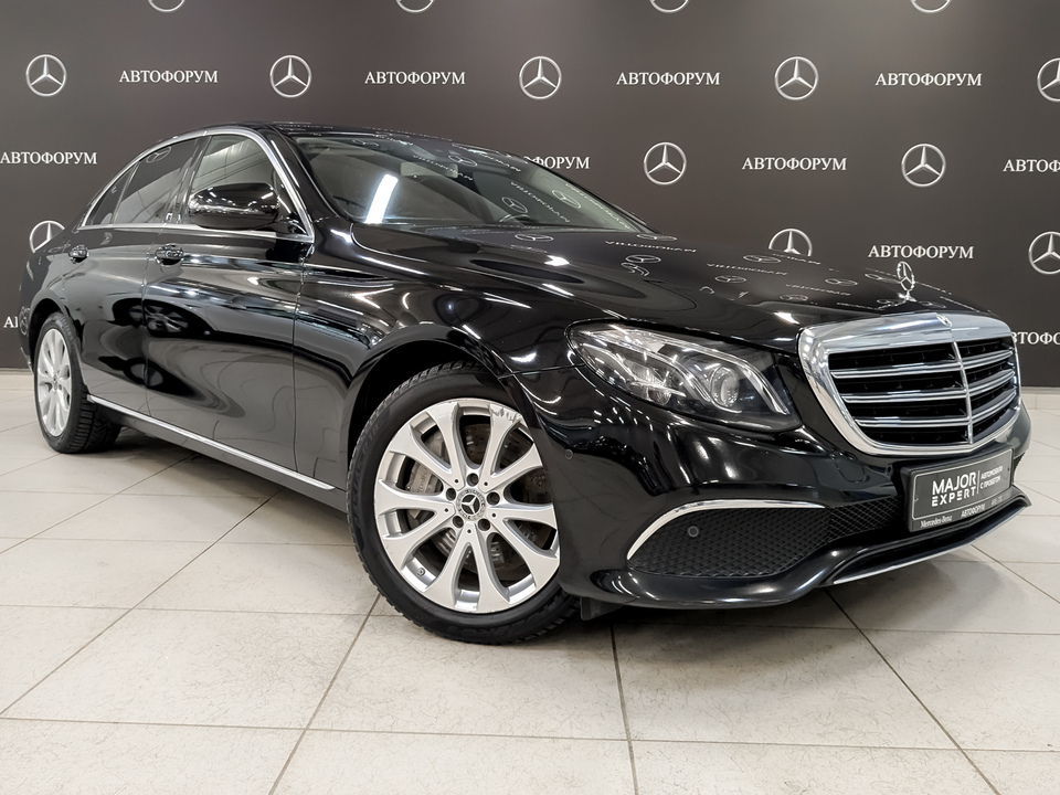 car-card-slide Mercedes-Benz E-Класс 2018 141 000км фото №3
