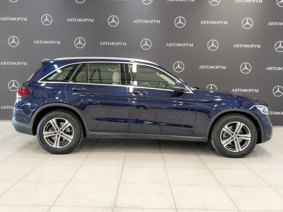 Mercedes-Benz GLC 2021 89 102км фото №4