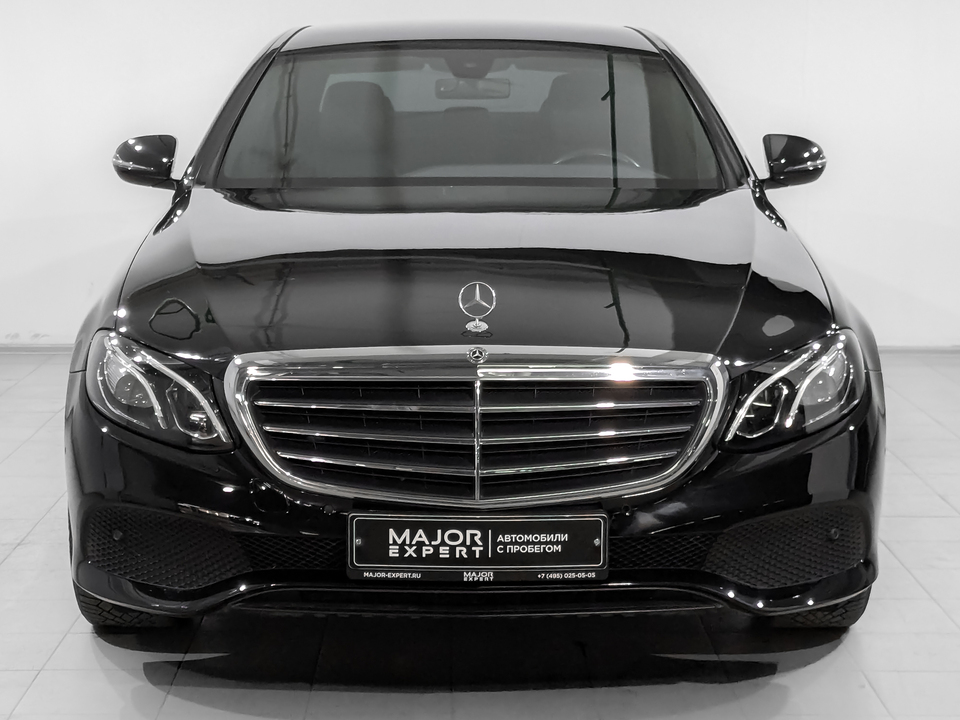 car-card-slide Mercedes-Benz E-Класс 2019 58 558км фото №2