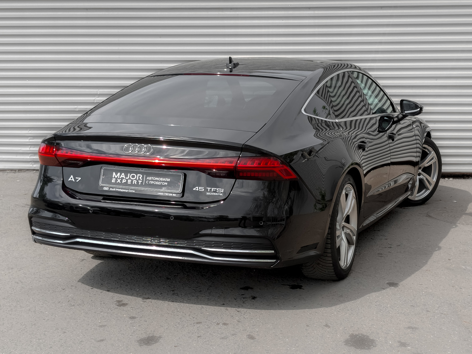 car-card-slide Audi A7 2020 99 188км фото №5