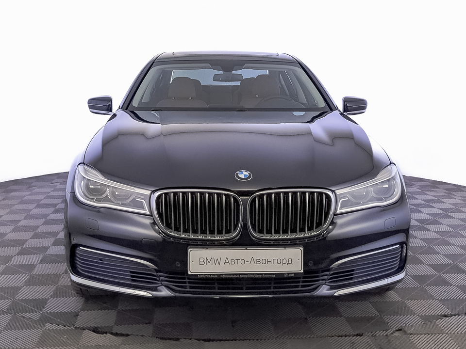 car-card-slide BMW 7 серии 2016 170 782км фото №2