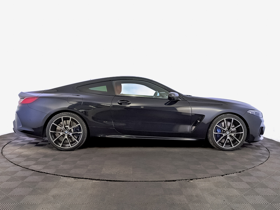car-card-slide BMW 8 серии 2021 53 446км фото №4