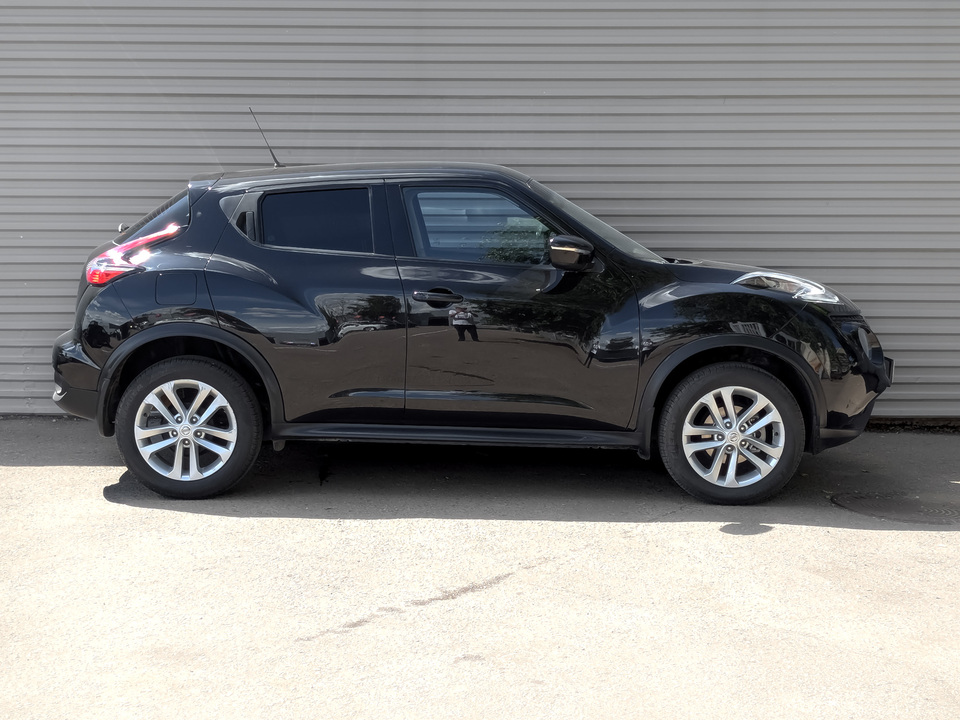 car-card-slide Nissan Juke 2018 86 235км фото №4