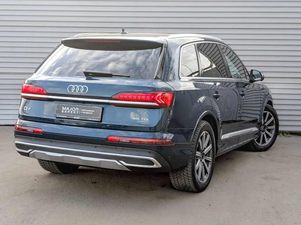 Audi Q7 2022 9 850км фото №5
