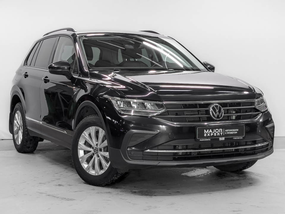 car-card-slide Volkswagen Tiguan 2021 72 227км фото №4