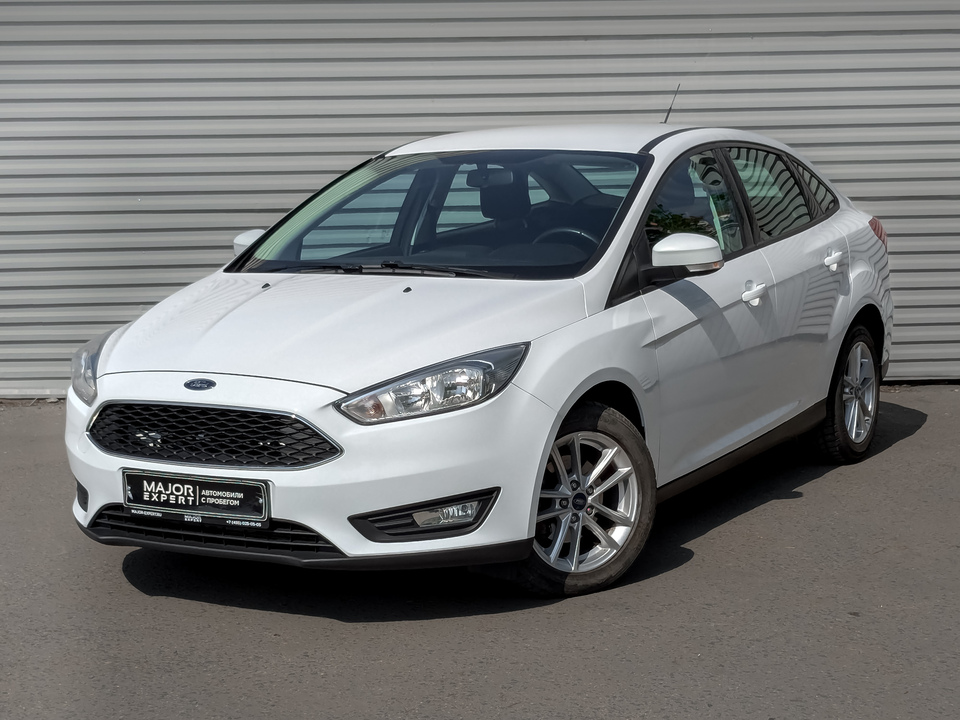 car-card-slide Ford Focus 2017 92 222км фото №1