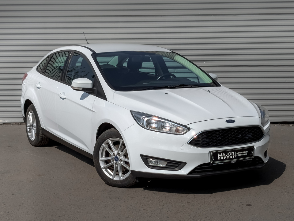 car-card-slide Ford Focus 2017 92 222км фото №3