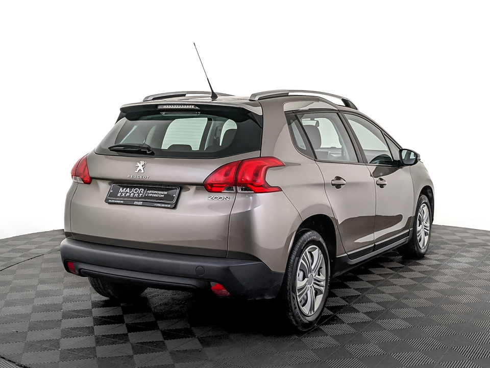 car-card-slide Peugeot 2008 2014 45 531км фото №5