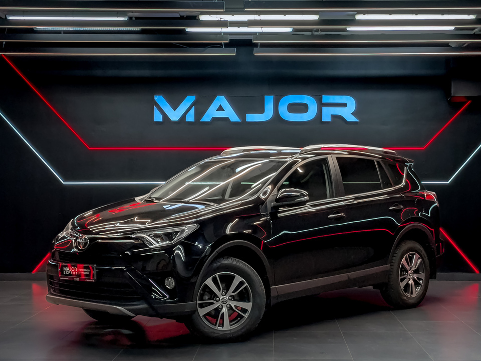 car-card-slide Toyota Rav-4 2017 134 953км фото №1