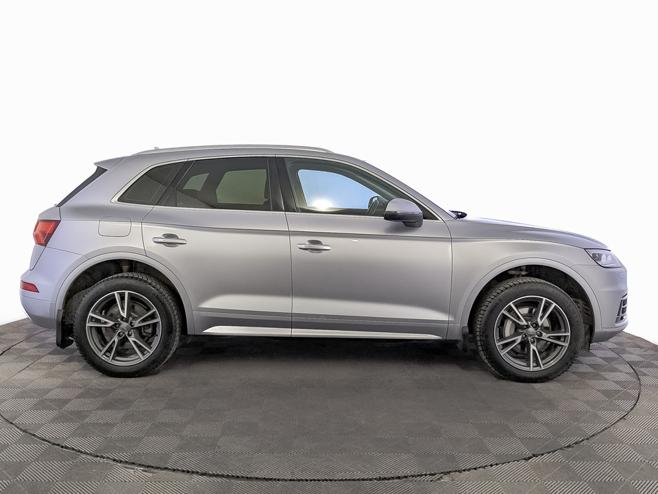 car-card-slide Audi Q5 2017 162 726км фото №4