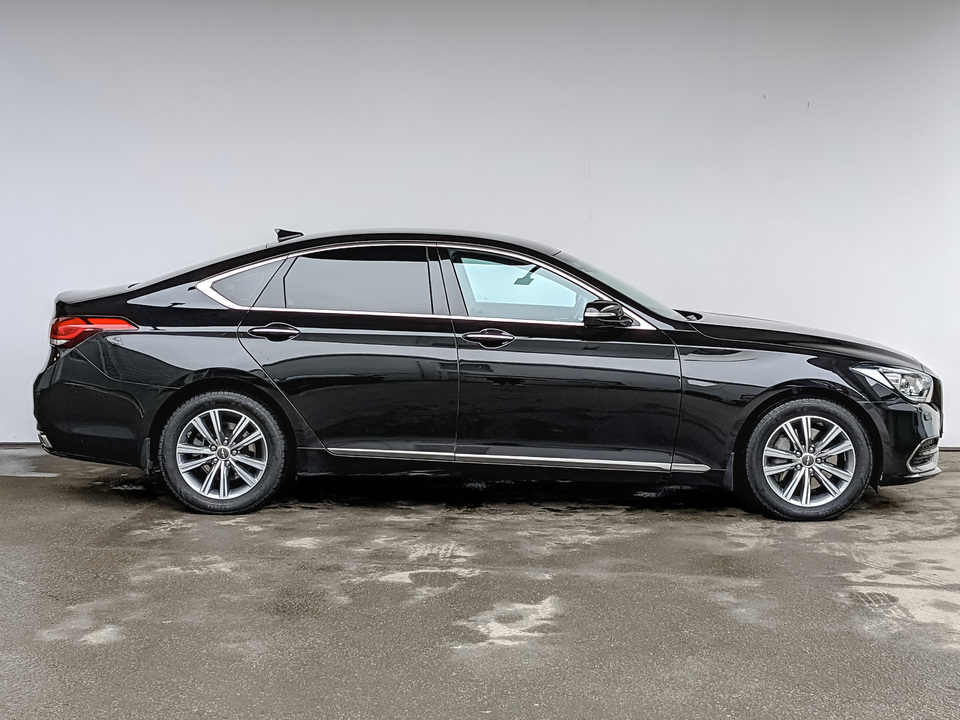 car-card-slide Genesis G80 2019 145 819км фото №4