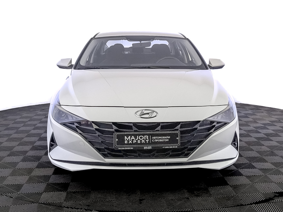 car-card-slide Hyundai Elantra 2022 29 216км фото №2