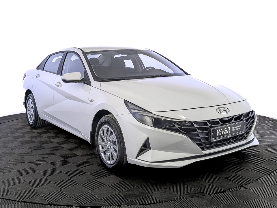 car-card-slide Hyundai Elantra 2022 29 216км фото №3
