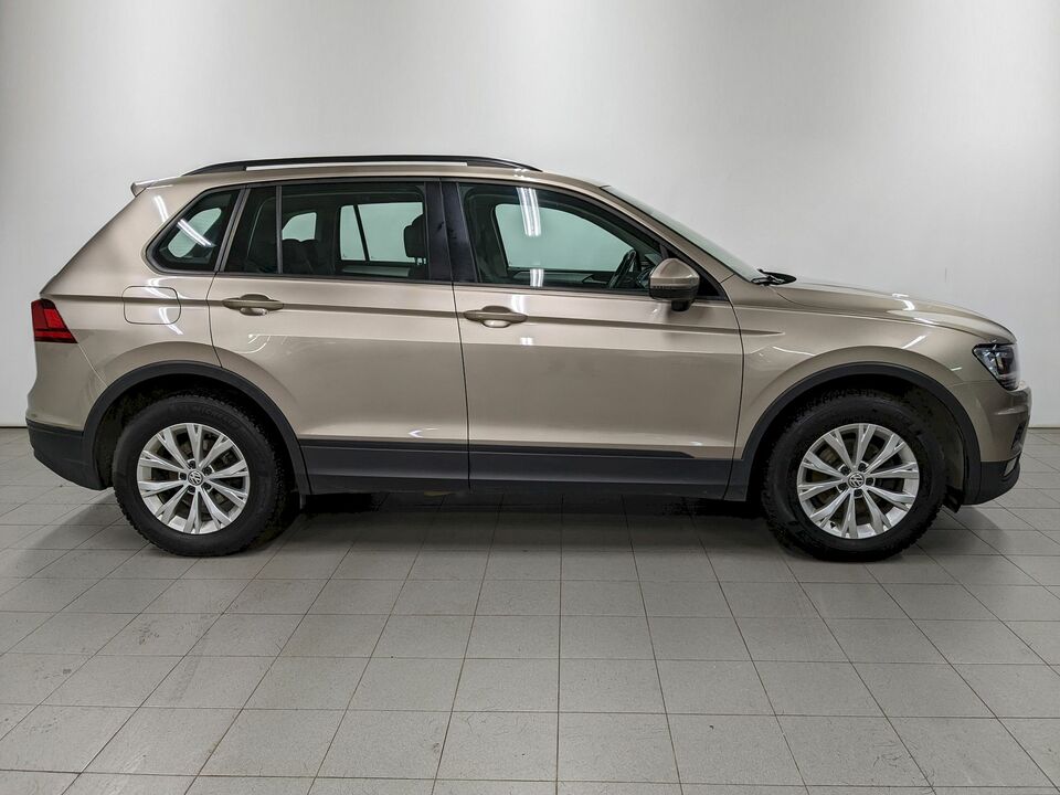 Volkswagen Tiguan 2020 99 813км фото №4