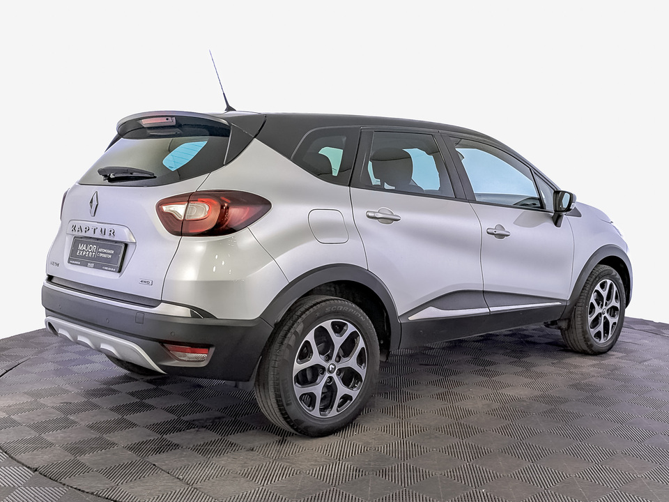 car-card-slide Renault Kaptur 2017 97 676км фото №5