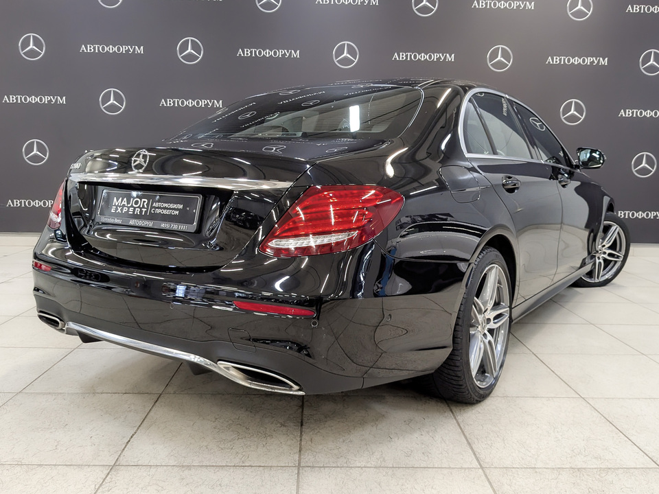 car-card-slide Mercedes-Benz E-Класс 2019 62 130км фото №5