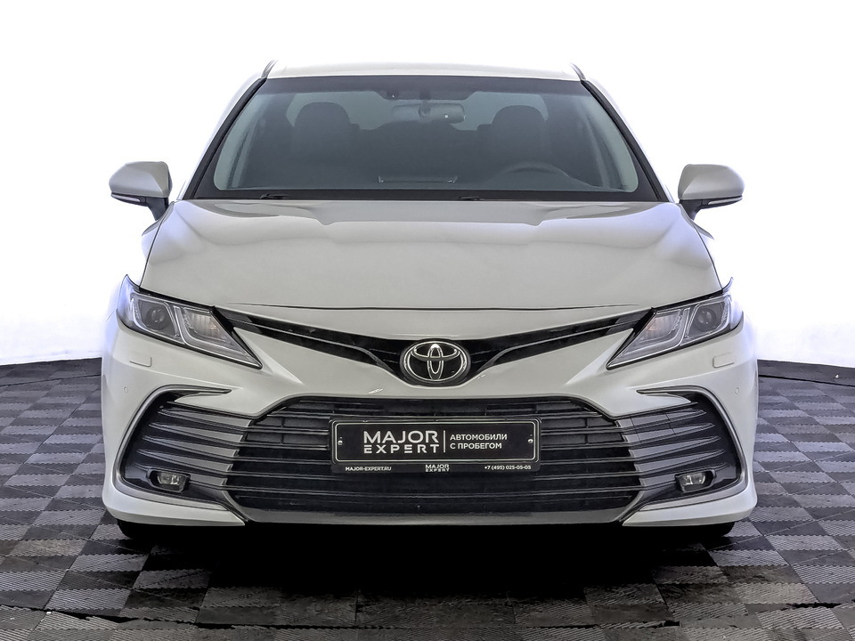 car-card-slide Toyota Camry 2021 47 174км фото №2
