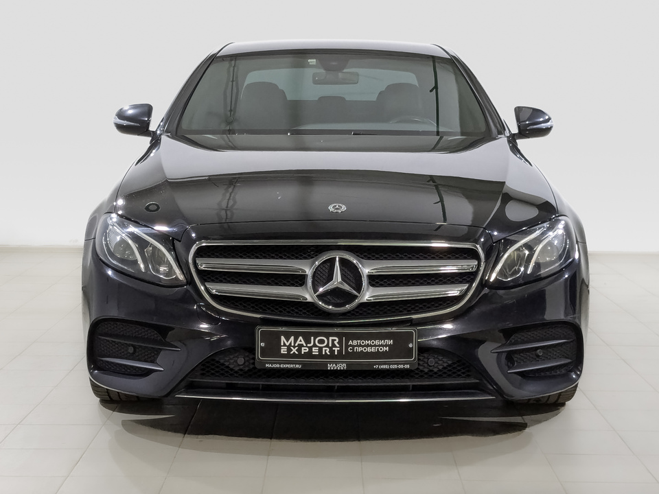 car-card-slide Mercedes-Benz E-Класс 2020 85 242км фото №2