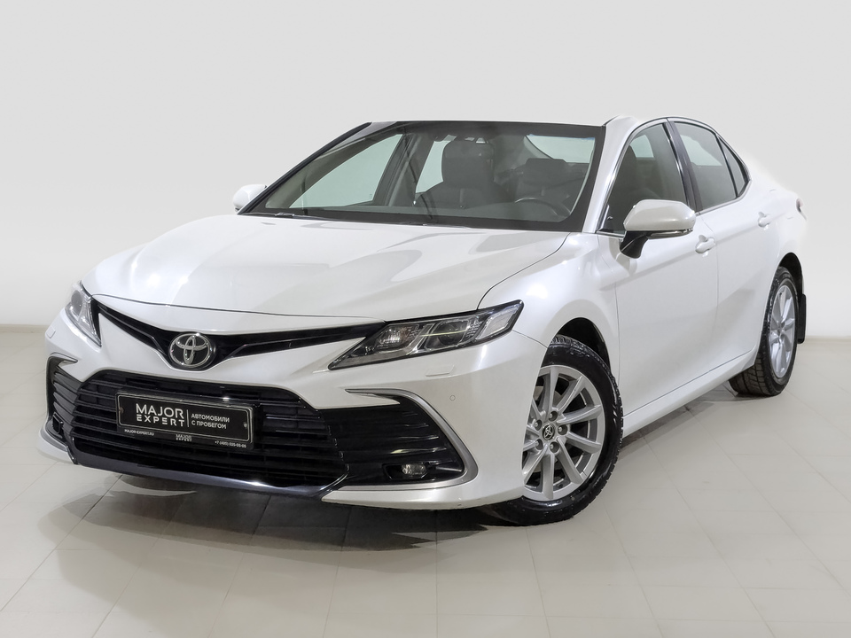 car-card-slide Toyota Camry 2021 168 443км фото №1