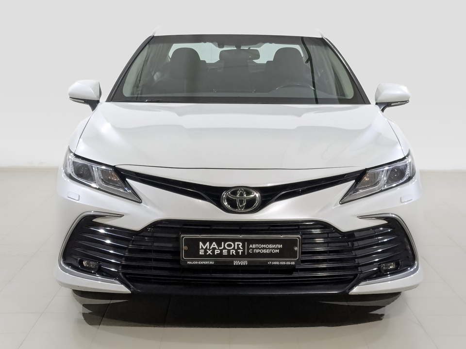 car-card-slide Toyota Camry 2021 168 443км фото №2