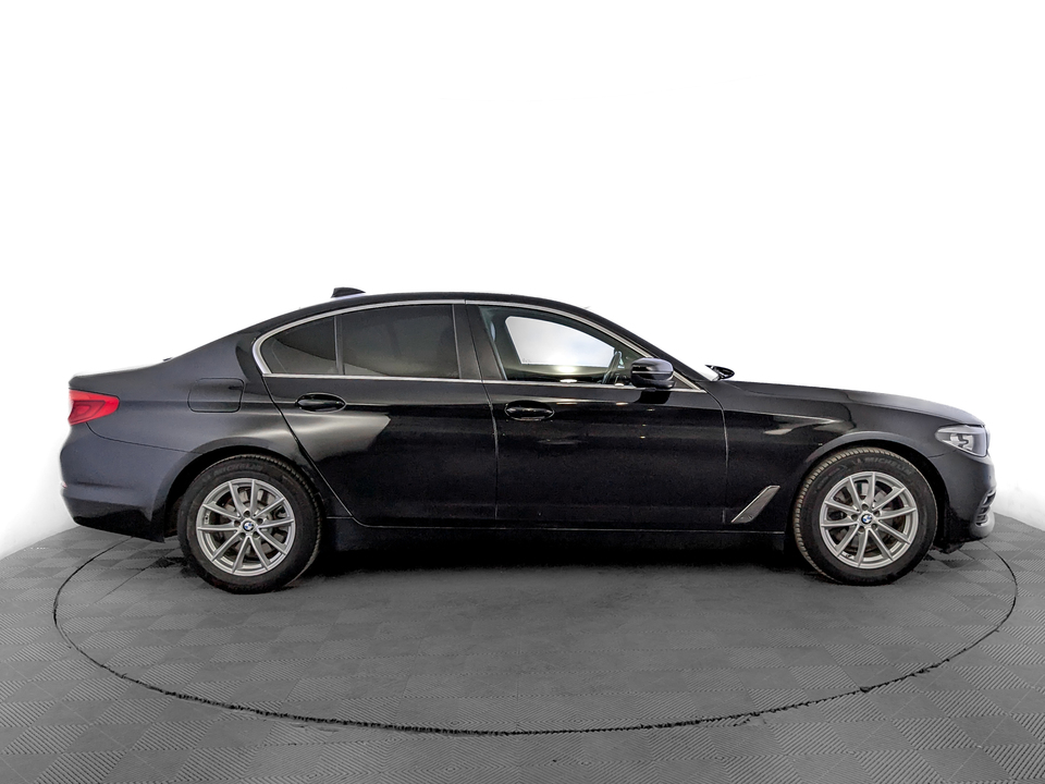 car-card-slide BMW 5 серии 2020 125 635км фото №4