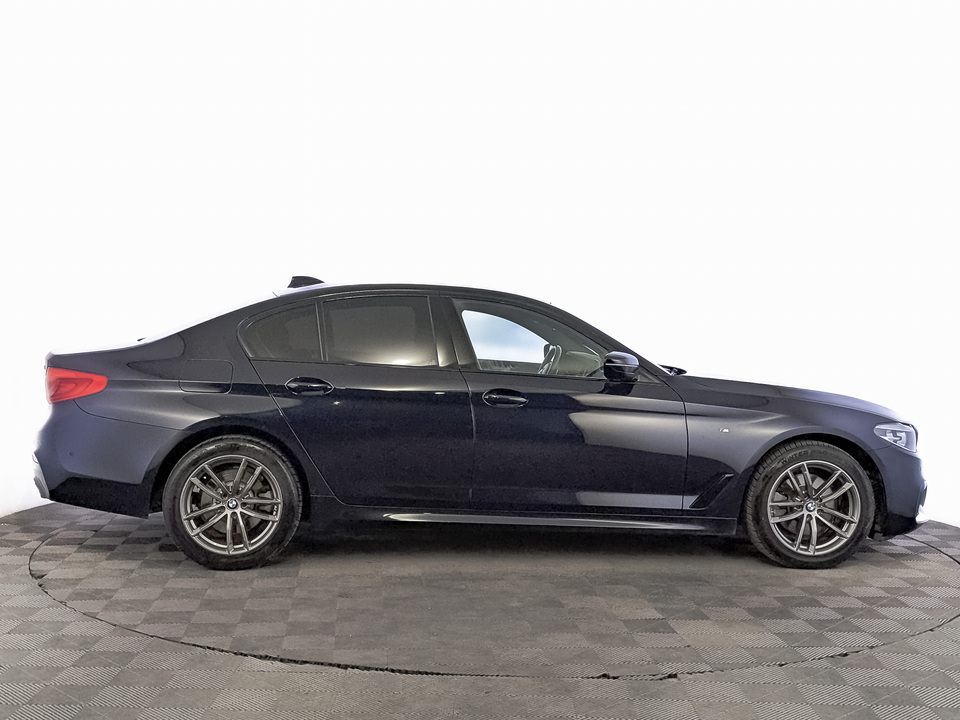 car-card-slide BMW 5 серии 2019 150 630км фото №4