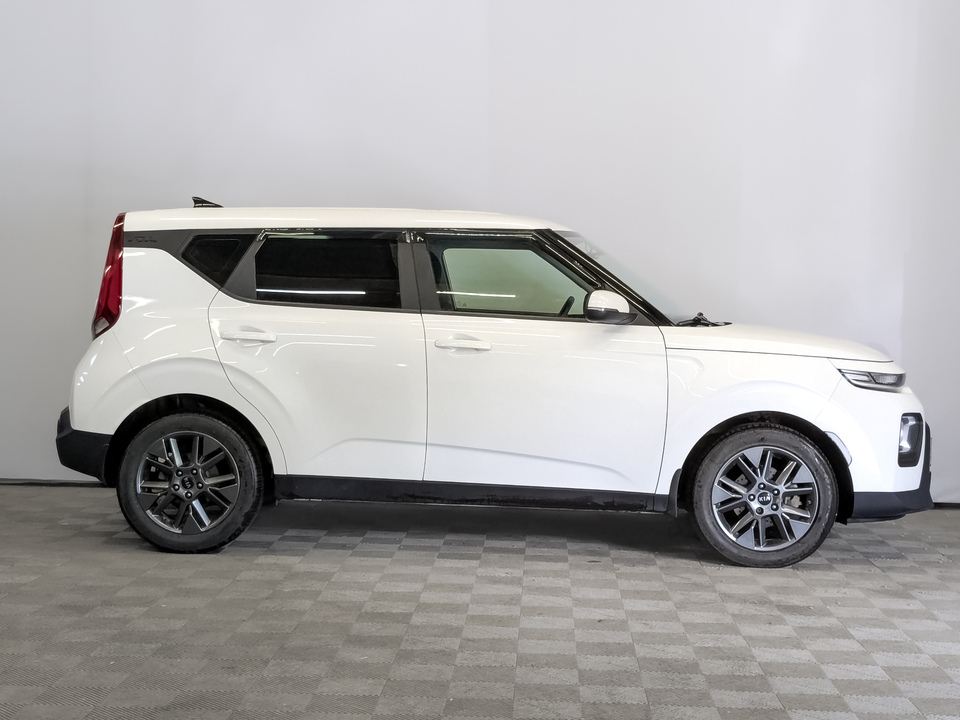 car-card-slide Kia Soul 2021 70 331км фото №4