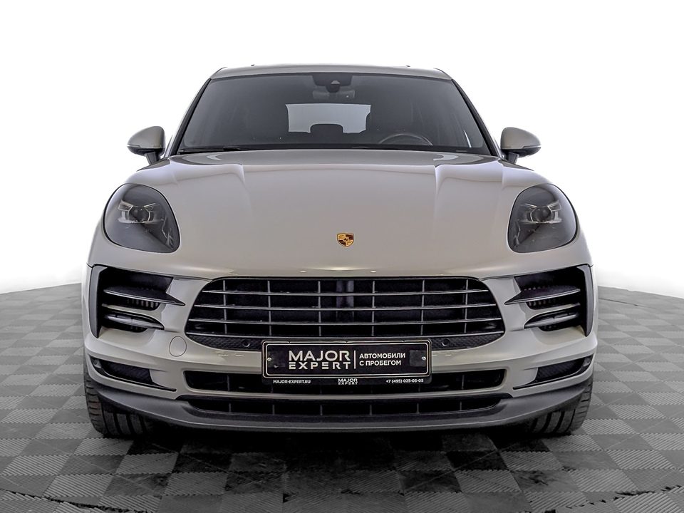 car-card-slide Porsche Macan 2020 70 066км фото №3