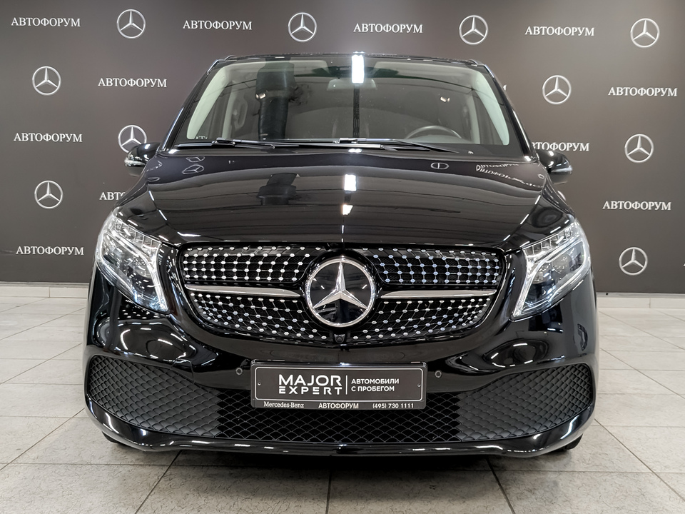 car-card-slide Mercedes-Benz V-Класс 2022 41 424км фото №2
