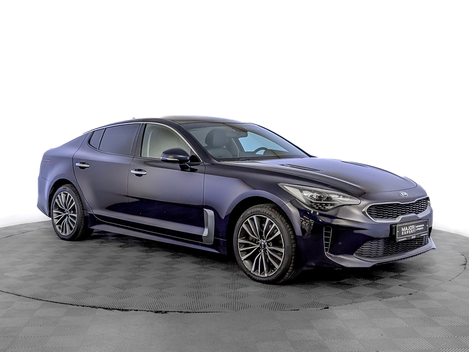 car-card-slide Kia Stinger 2019 127 565км фото №3