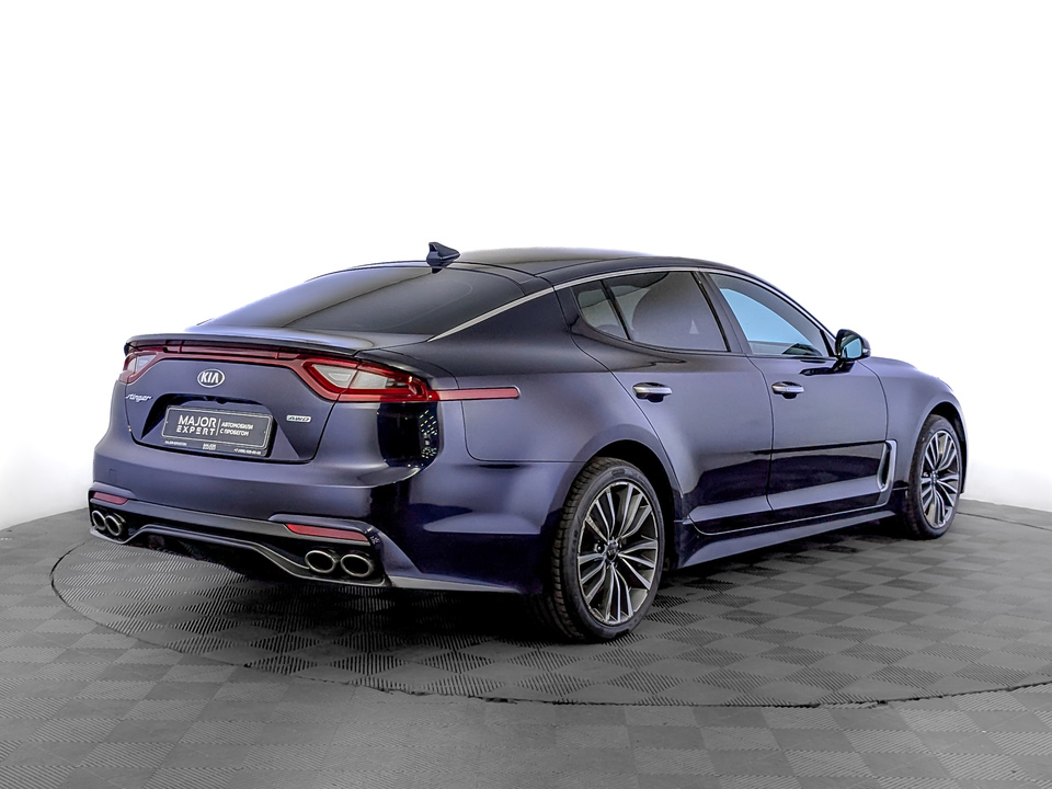 car-card-slide Kia Stinger 2019 127 565км фото №5