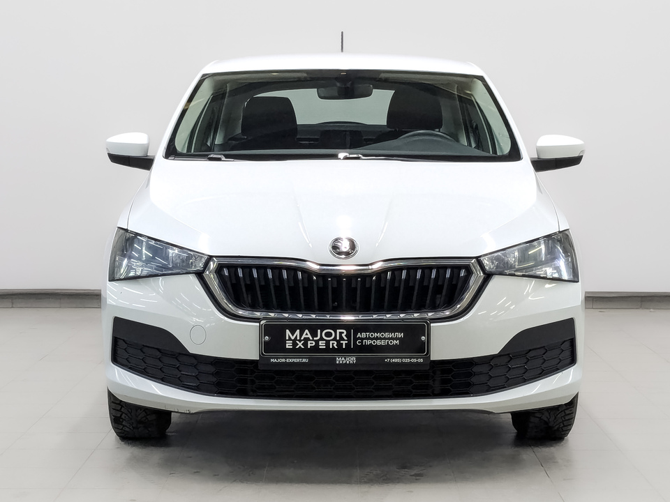 car-card-slide Skoda Rapid II 2022 87 379км фото №2
