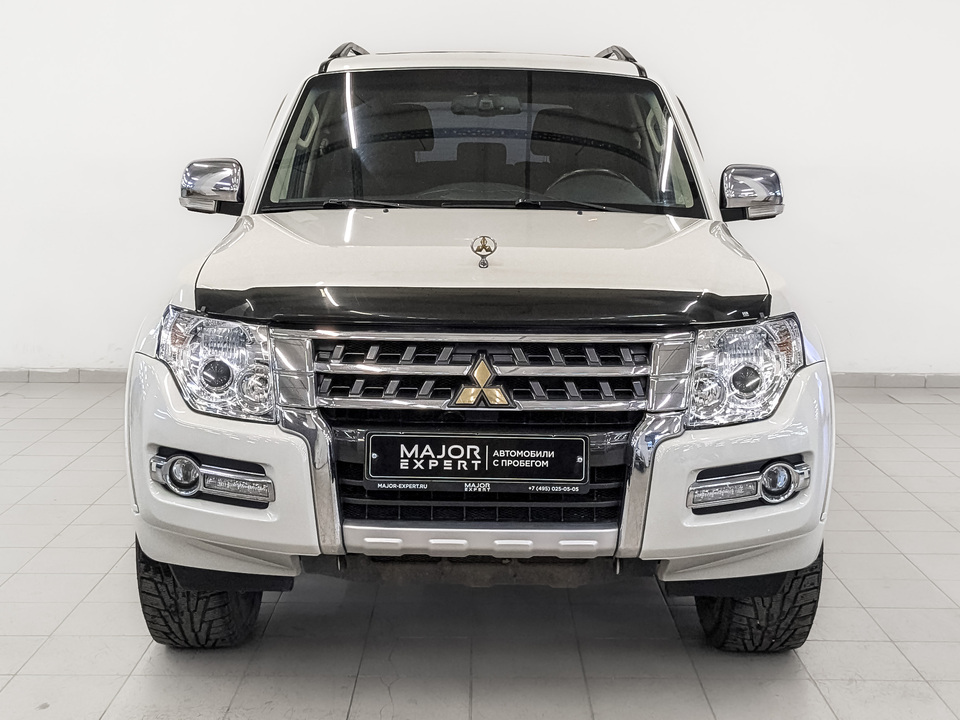 car-card-slide Mitsubishi Pajero 2021 80 073км фото №2