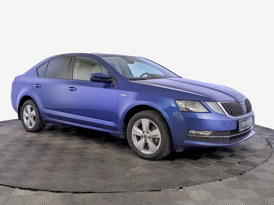 car-card-slide Skoda Octavia 2019 104 479км фото №3