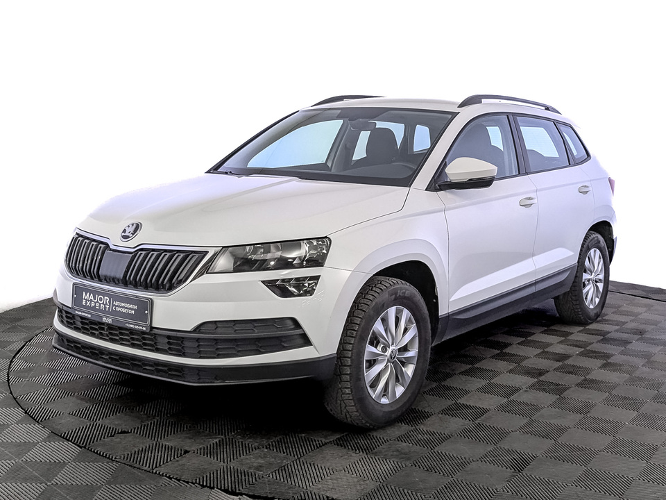 car-card-slide Skoda Karoq 2021 57 784км фото №1