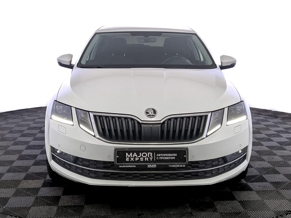 car-card-slide Skoda Octavia 2020 130 091км фото №2