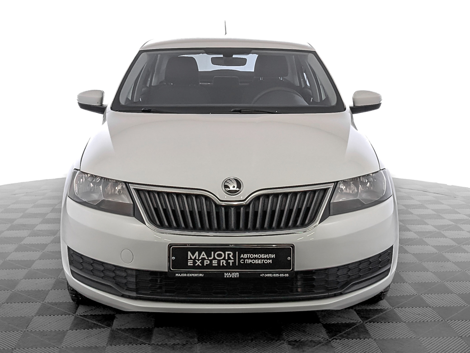 car-card-slide Skoda Rapid 2019 246 586км фото №2