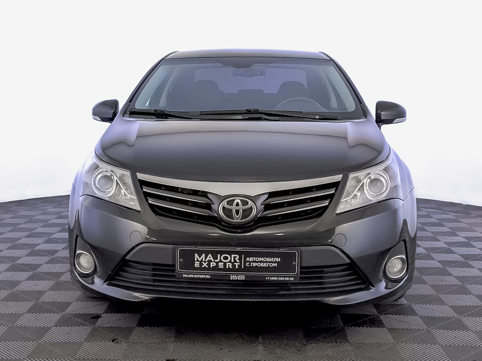 car-card-slide Toyota Avensis 2012 317 636км фото №2