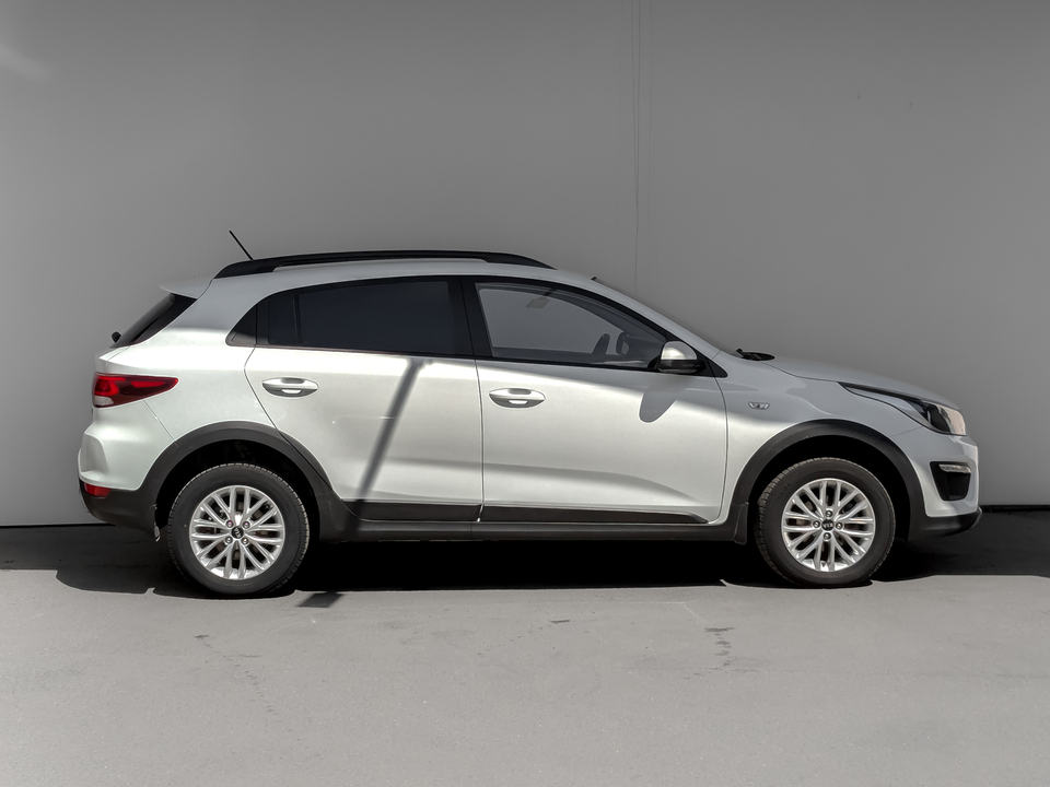 car-card-slide Kia Rio X 2019 54 242км фото №4