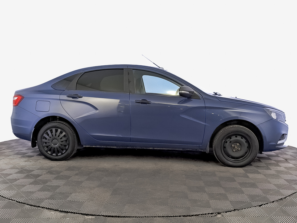 car-card-slide Lada Vesta 2019 73 516км фото №4