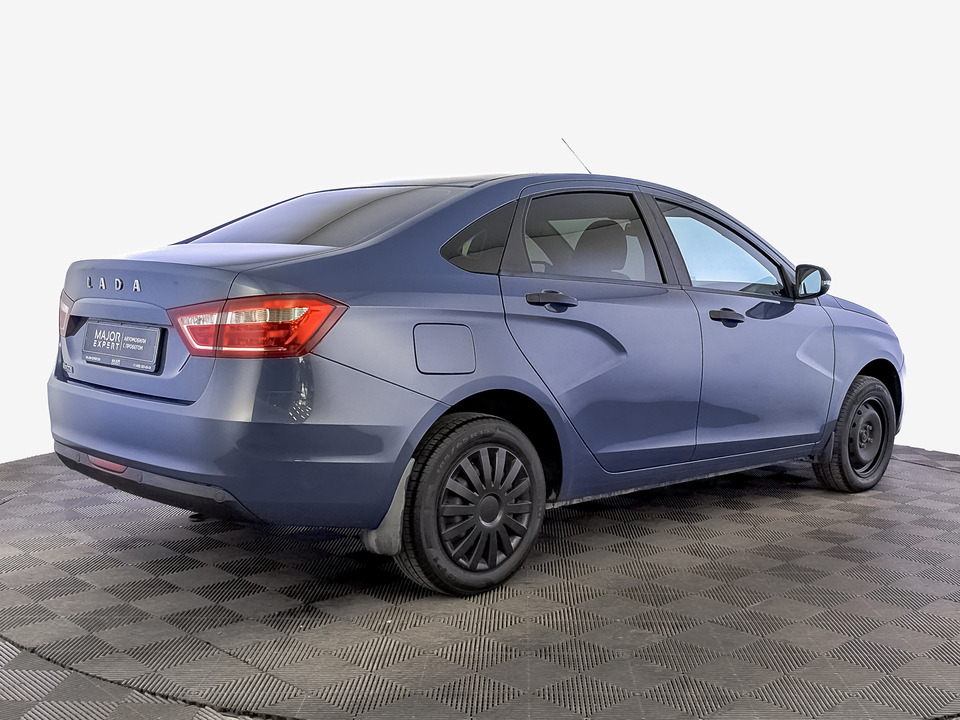 car-card-slide Lada Vesta 2019 73 516км фото №5