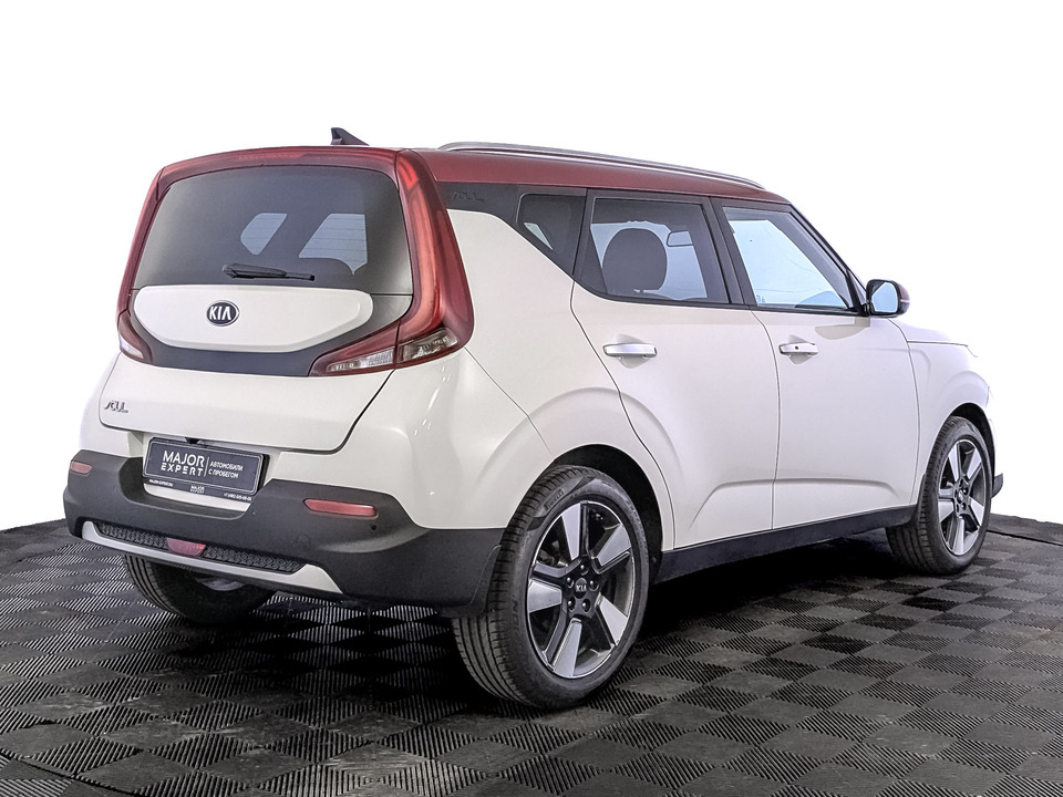 car-card-slide Kia Soul 2020 116 015км фото №5